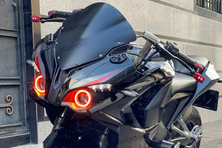 دیلایت لنز نئون پالس باجاج Bajaj RS200 یک جفت